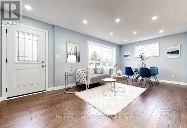 Building Photo - 101 Cartier Crescent