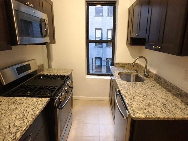 Building Photo - 4816 46th St