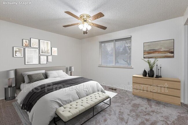 Foto del edificio - 915 S Huntington Pl