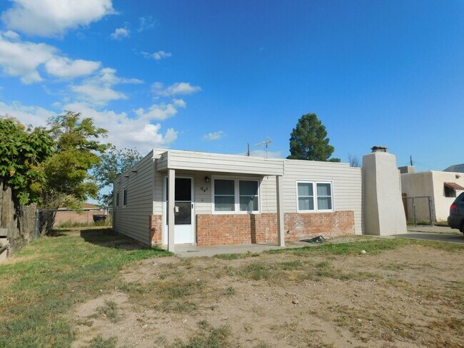 Foto del edificio - 1803 Mason Dr