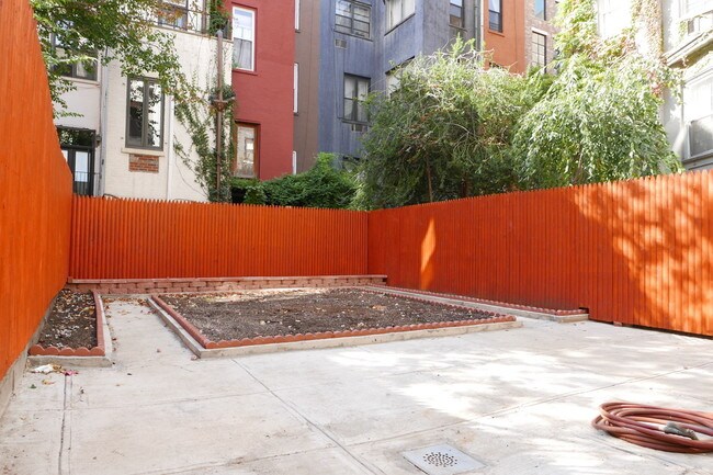 Plano de planta - 14 West 90th Street