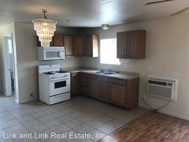 Building Photo - 2 br, 1 bath House - 4059 Mendes Lane Unit B