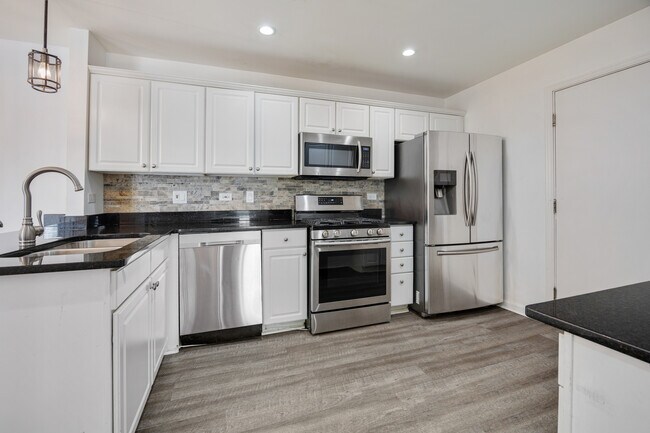 Building Photo - 54 Egg Harbour Ct