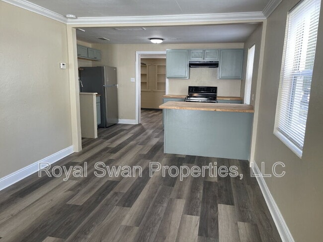 Foto del edificio - 1216 Hartsell Ave