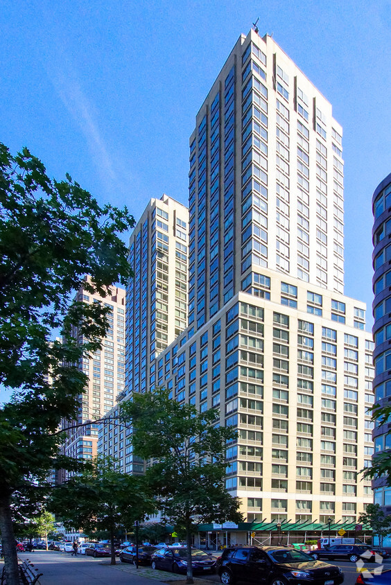 160 Riverside Boulevard - Apartments in Manhattan, NY | Apartments.com