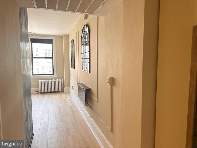 Foto del edificio - 1324 Locust St
