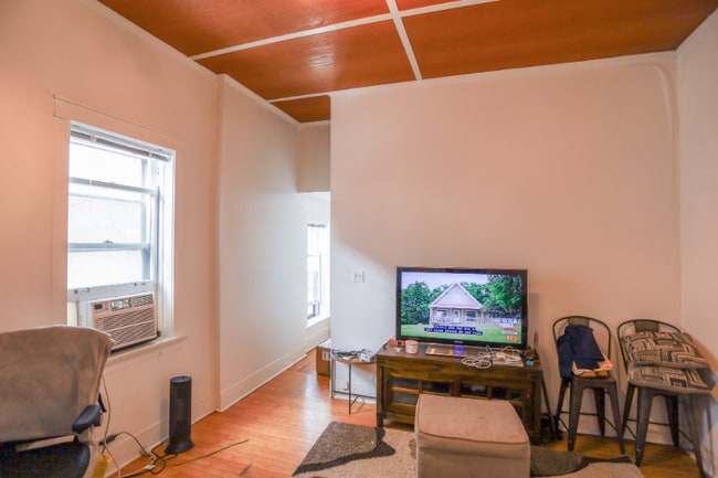 Foto del edificio - 1763 N Wells St