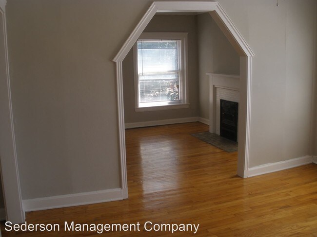 Foto del edificio - 2516 HOLMES St