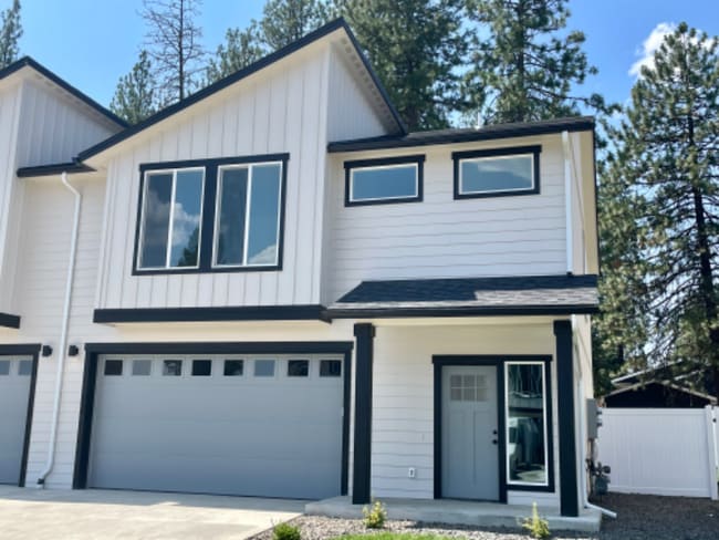 Building Photo - 12817 N Jaydee Ln