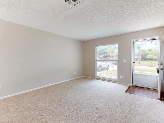 Photo - 6137 Rocky Trail House