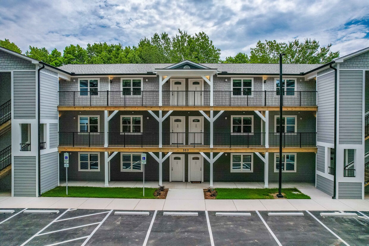 Foto principal - Linwood Creek Apartments