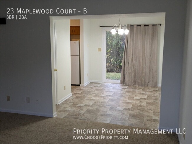 Foto del edificio - 23 Maplewood Ct