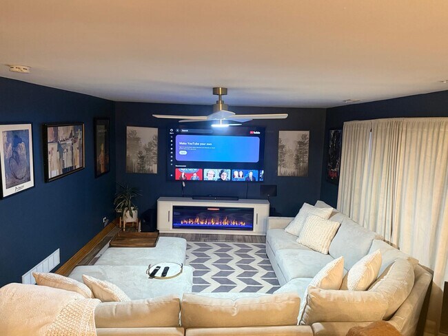 Foto del edificio - 1951 Spinnaker Ct