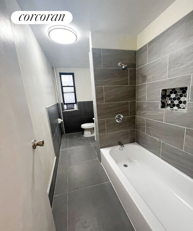 Foto del edificio - 539 W 160th St