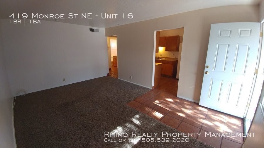 Foto principal - 419 Monroe St NE