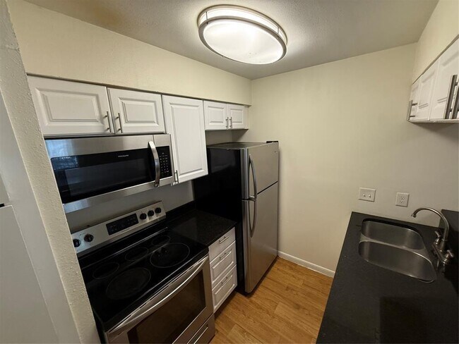 Foto del edificio - 2207 Leon St