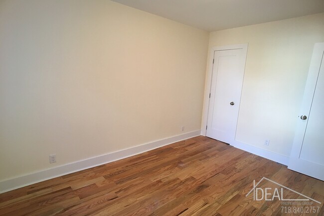 Building Photo - 75 Truxton Street #2R