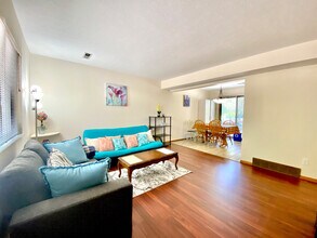 Building Photo - 1375 Rydalmount Rd