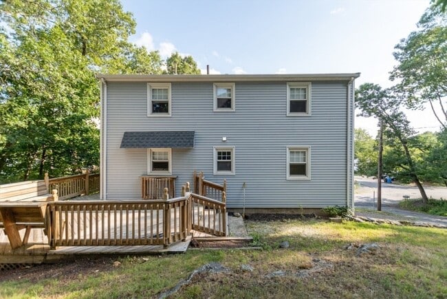 Building Photo - 205 Hardy Pond Rd