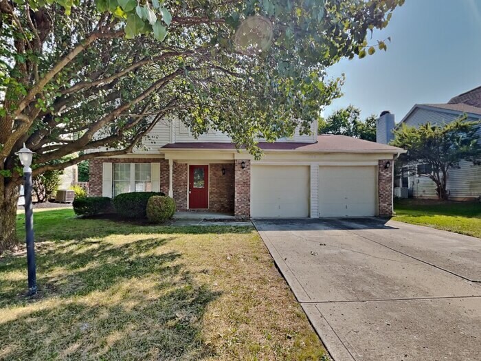 Primary Photo - MOVE IN SPECIAL! 4 bed 2.5 bath with fence...