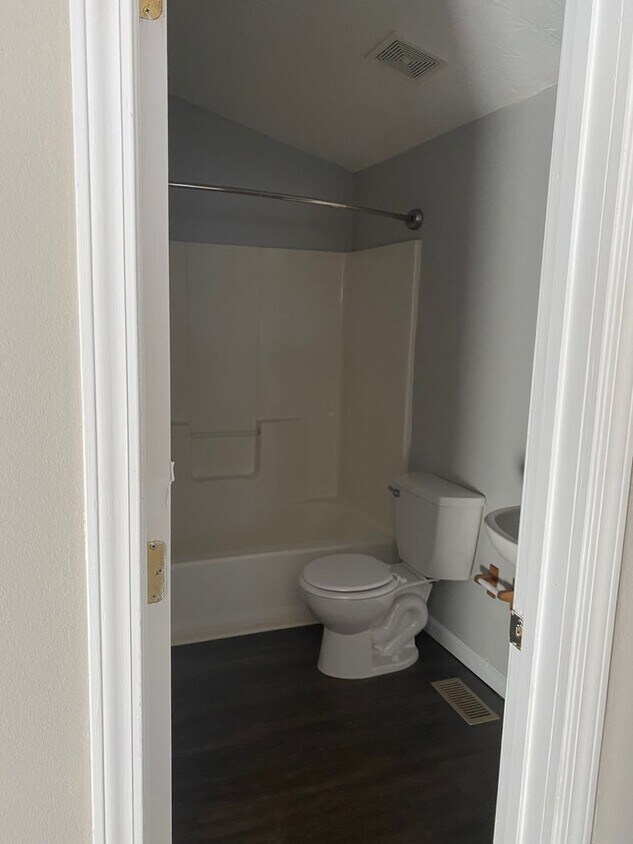 Primary Photo - Midtown Home