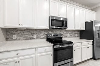 Building Photo - 12023 Hawthorn Lake Dr
