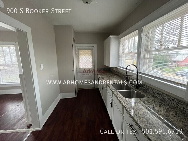 Foto del edificio - 900 S Booker St