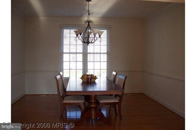 Foto del edificio - 15520 Tuxedo Ln