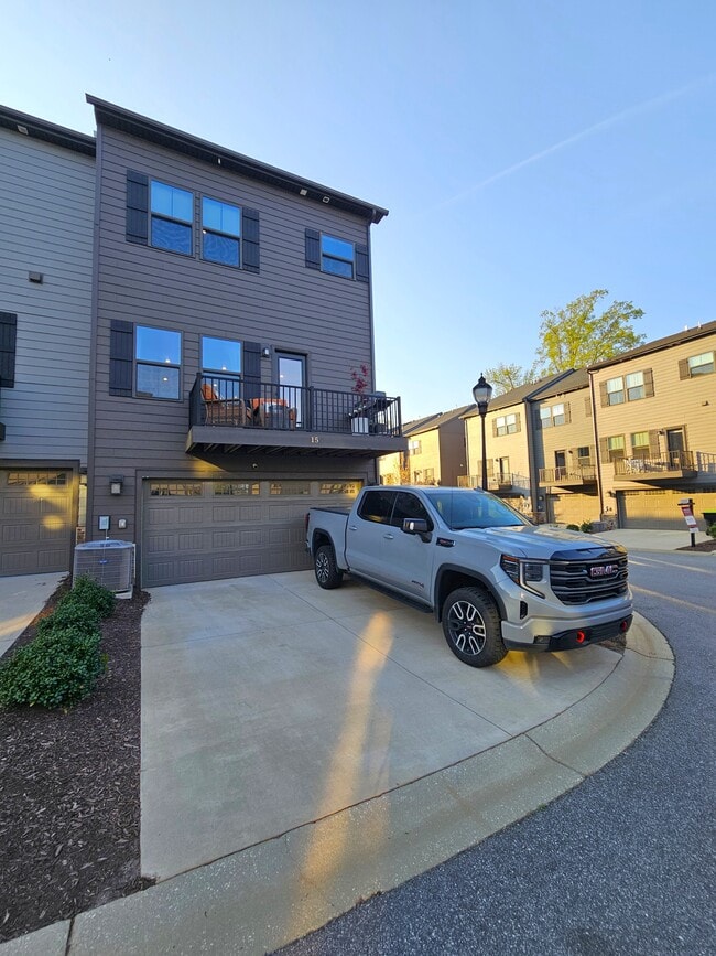 Photo - 15 Stinson Rd House