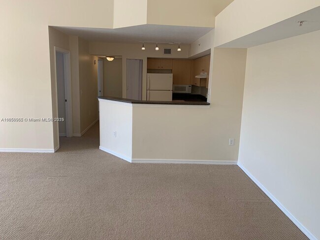 Building Photo - 4041 San Marino Blvd