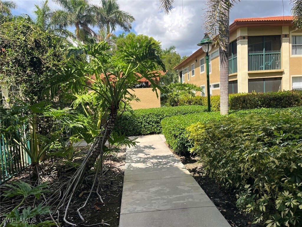 Foto principal - 8950 Colonnades Ct E