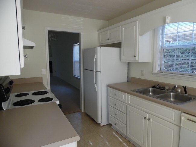 Foto del edificio - 135 Stonington Ln SW