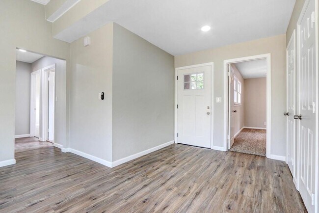 Foto del edificio - 713 W Ave H-10