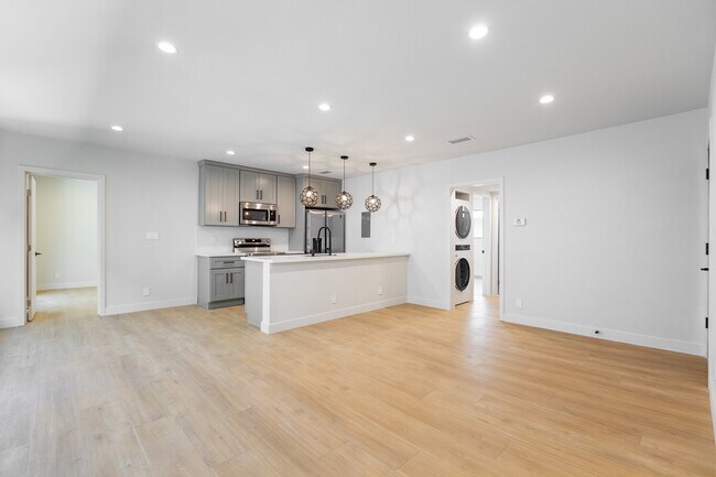 Foto del edificio - 3622 Keystone Ave