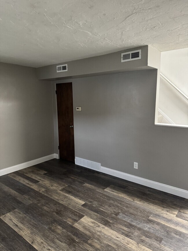 Foto del edificio - 17000 Ridgewick Dr
