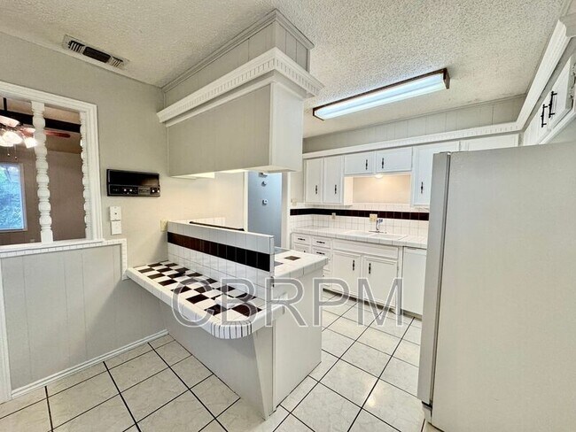 Foto del edificio - 4409 75th Dr