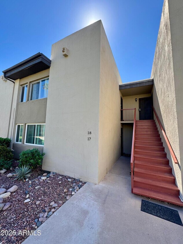 Foto del edificio - 4201 E Camelback Rd