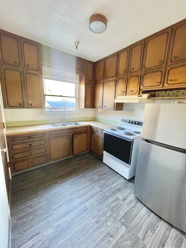 Building Photo - CPM Real Estate Services