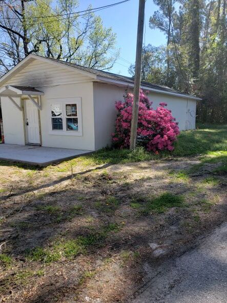 Photo - 1021 Pine St (Conway, SC)