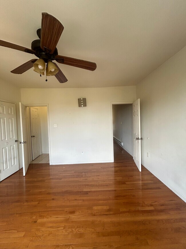 Foto del edificio - 1628 N 52nd St