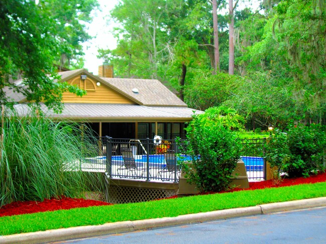 Building Photo - Mandarin Lanai