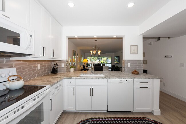 Building Photo - 1330 Yesica Ann Cir
