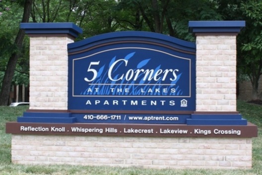 Building Photo - 5 Corners Apartments