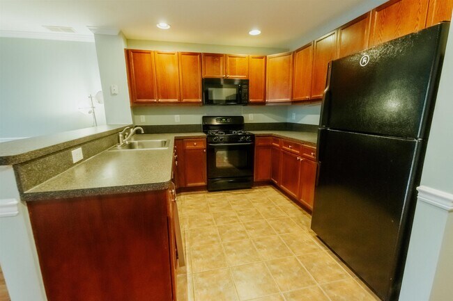 Foto del edificio - 812 Grand St