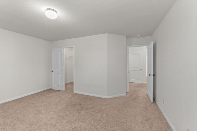 Foto del edificio - 520 Cleary Ln