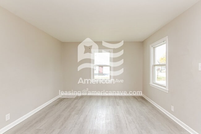 Building Photo - 3458 Orchard Ave