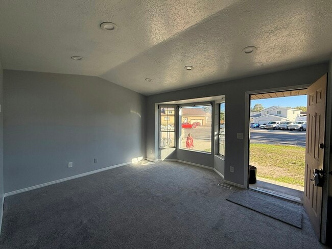 Photo - 4072 W 3670 S House