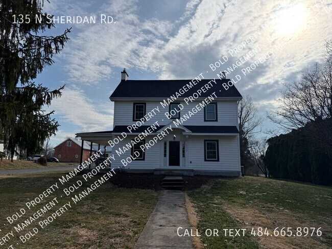 Foto del edificio - 135 N Sheridan Rd