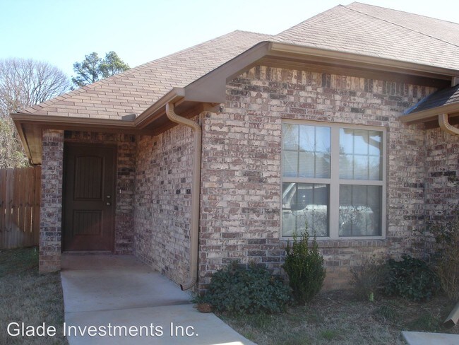 Building Photo - 2666 Lori Ln