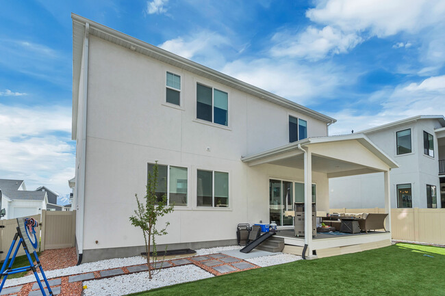 Building Photo - 14908 S Fawley Ln